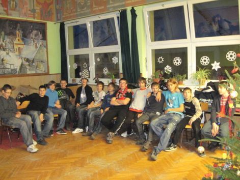 suti3.jpg